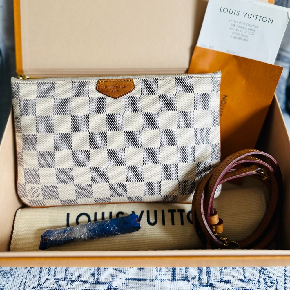 Louis Vuitton Double Pochette in Damier Azur